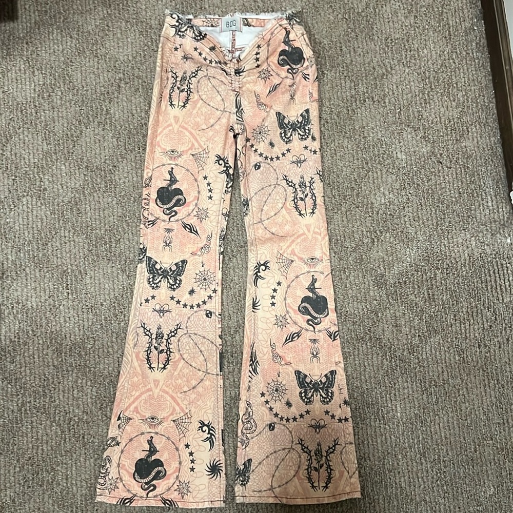 NWOT URBAN OUTFITTERS BDG ruched dipped V flare
